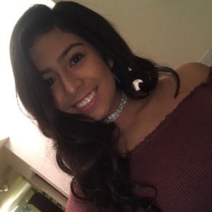 Meet your Posher, Emily